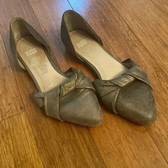 Eileen Fisher women’s flats - pointed toe - size 9 - gold/metallic - Picture 1 of 7